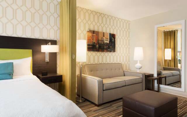 Home2 Suites by Hilton Milwaukee Brookfield