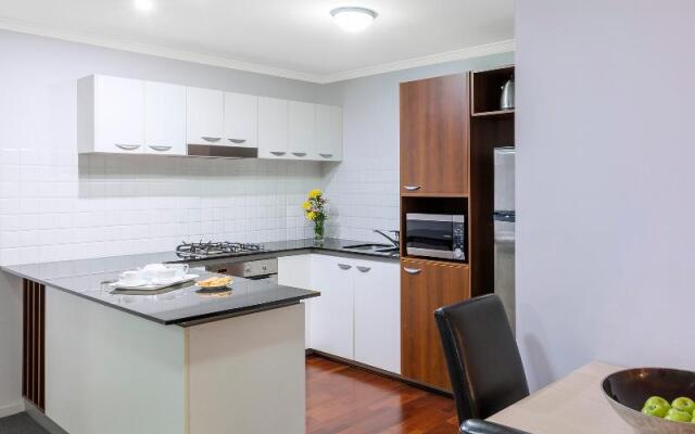 Oaks Brisbane Lexicon Suites