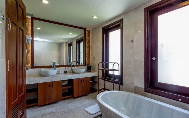 Luxury Danang Beach Pool Villa