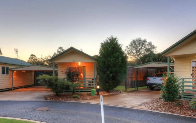 Pepper Tree Cabins
