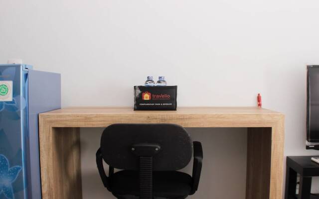 Nice And Cozy Studio At Tamansari Mahogany Karawang Apartment