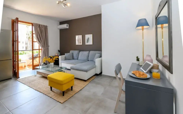 Jonathan City Apartments