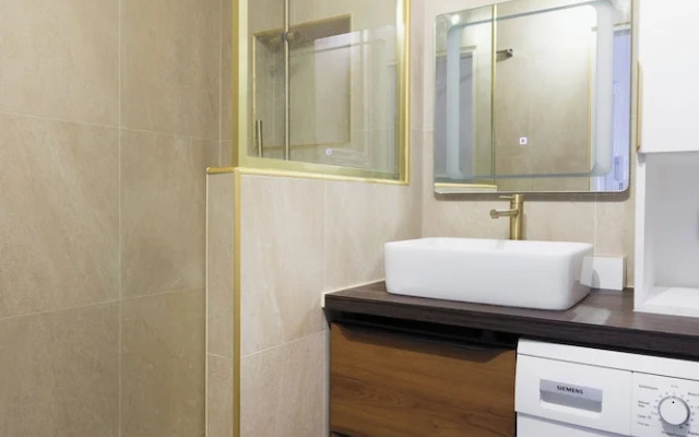 Paris Expo 2 Residence