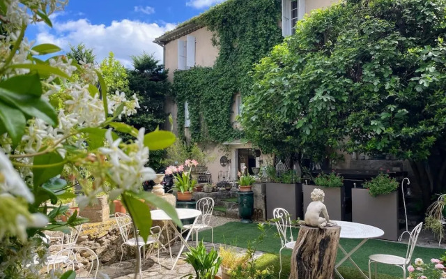 La Maison du Manoir Chambres d'Hôtes