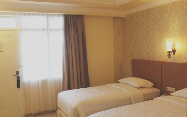 Ramayana Hotel – Guest Rooms – Makassar