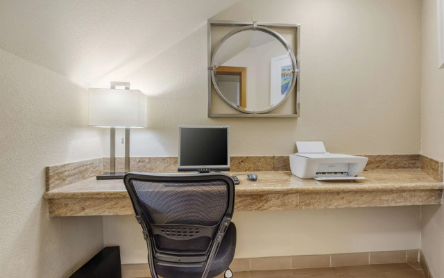 Best Western Aladdin Inn