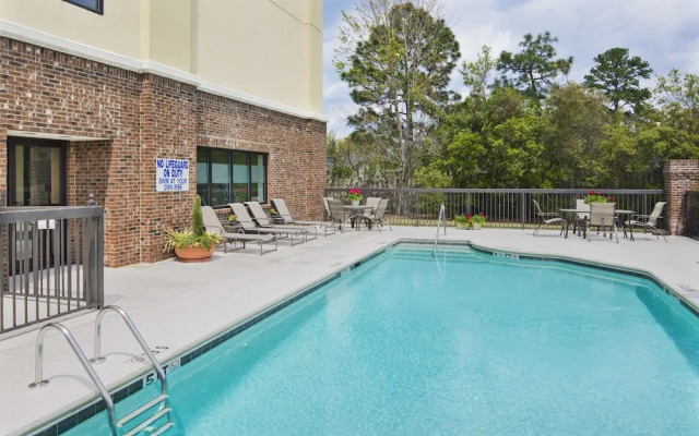 Hampton Inn Columbia I20 Clemson Road Hotel