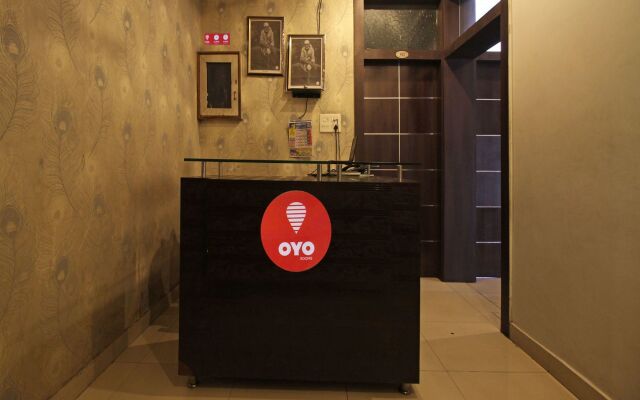 OYO 8429 Hotel Raj