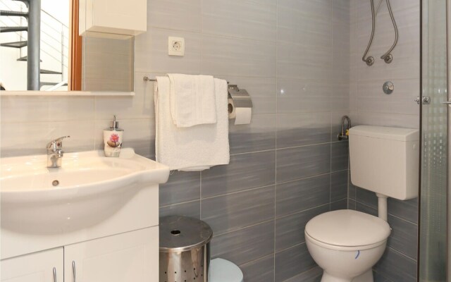 Nice Home in Solin With Wifi and 2 Bedrooms