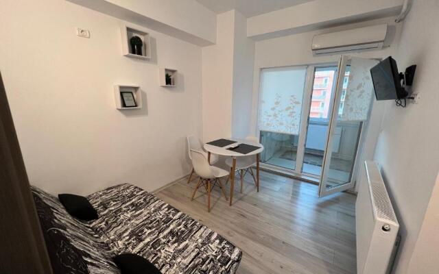 Aleyna Studio