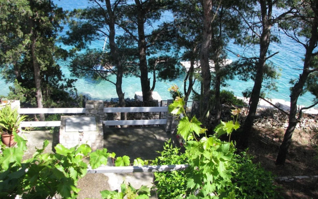 Simi- Peacefull and Seaview - A1