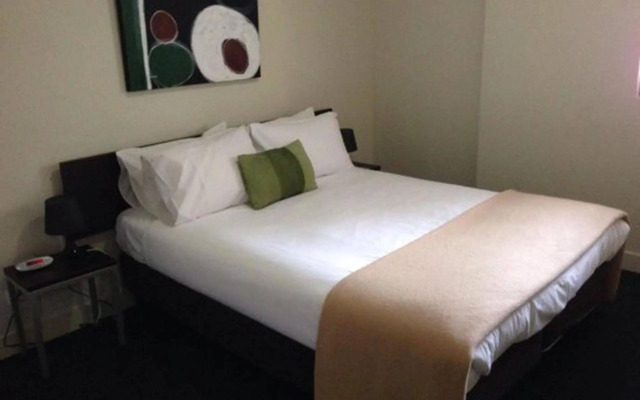 Plum Carlton Serviced Apartments