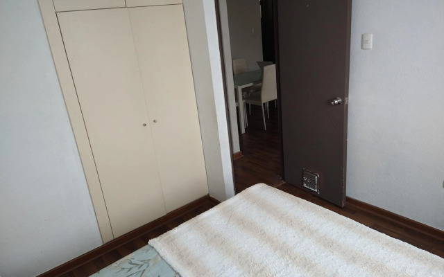 Oportunidad! Depto a pasos del centro!