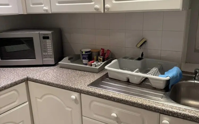 2 Guests - Free Parking - 6min to Derbion Centre