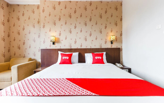 Capital O 2009 Hotel Charisma Marine