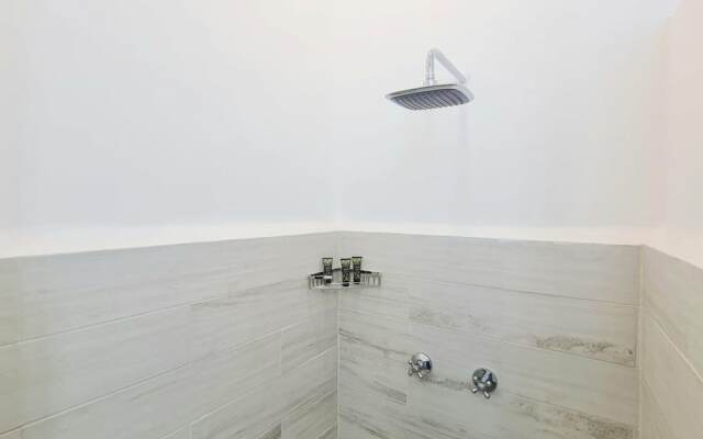 w Beautiful 2BR With Balcony in Casco Viejo