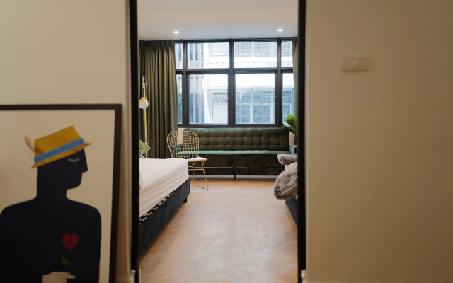 Theme Boutique Hotel