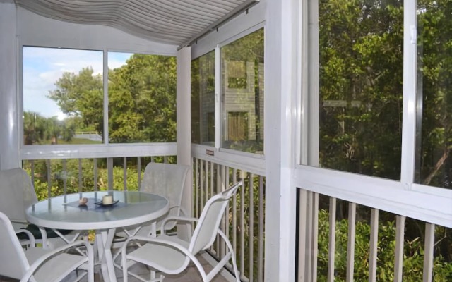Cove at Sandy Pointe Unit 111