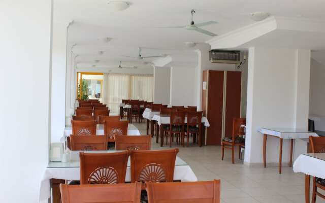 Hare Hotel