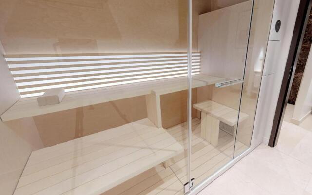 White Pearl Apartment 0.07