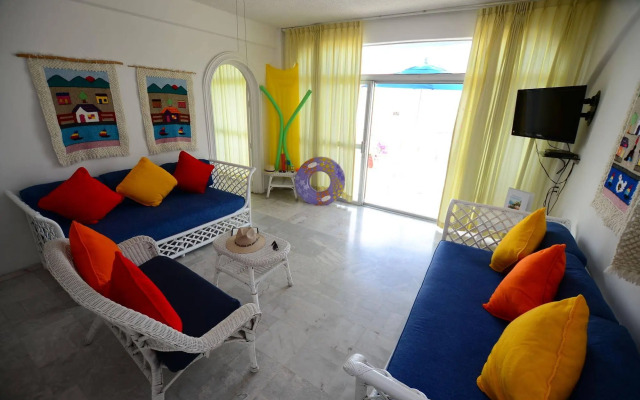 Dolphin Cove Inn