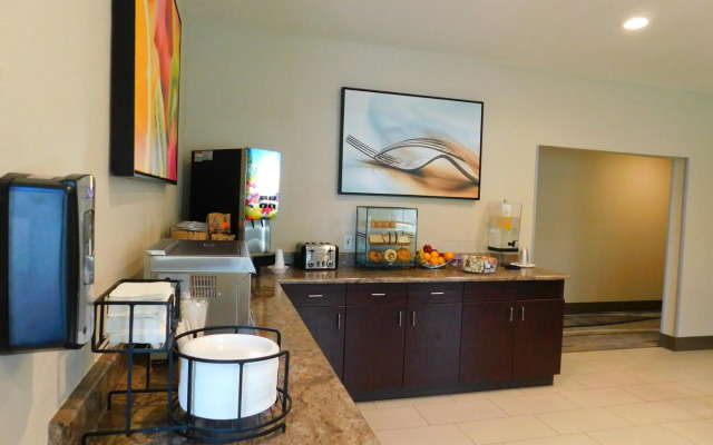 Island Suites
