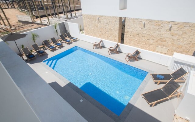 4 Bedroom Villa With Privaet Pool in the Center Protaras Vie Bleu Villa Vb1
