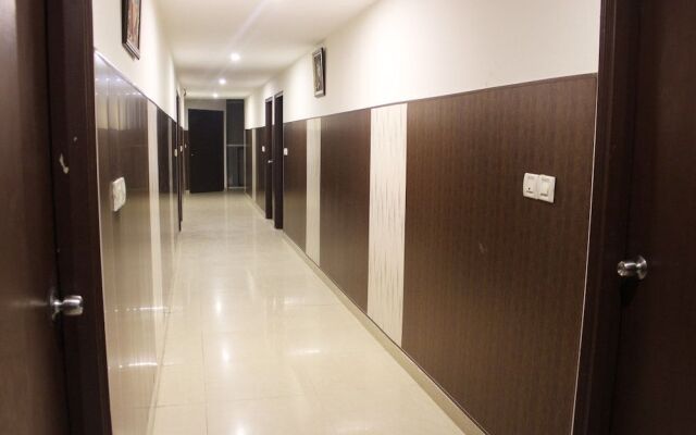 OYO 2862 Hotel Kanha Continental