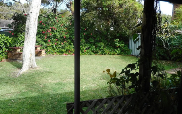 Tea Tree Lodge at Hat Head