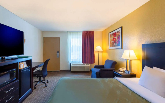 Quality Inn at Arlington Highlands