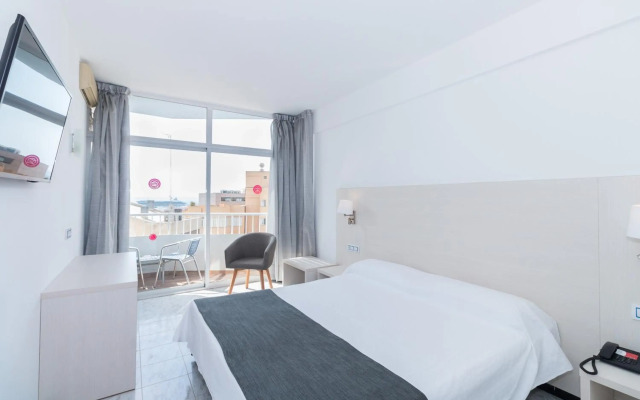 Golden Phoenix Hotel - Manila