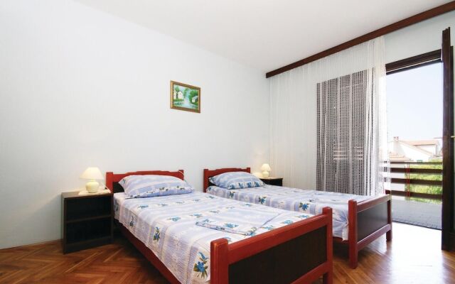 Stunning Home in Hvar With Wifi and 3 Bedrooms