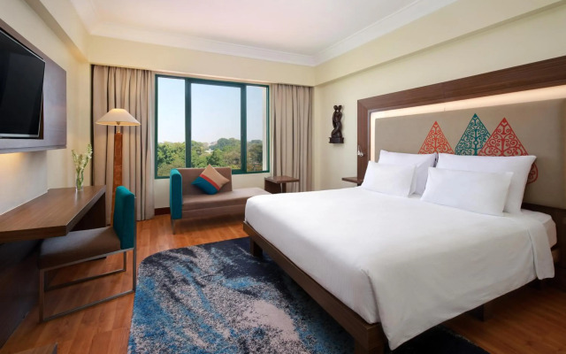 Novotel Solo