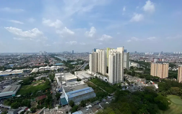 Cozy Living 2Br At The Mansion Kemayoran Apartment