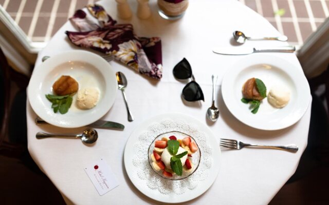 Hotel Mazarin