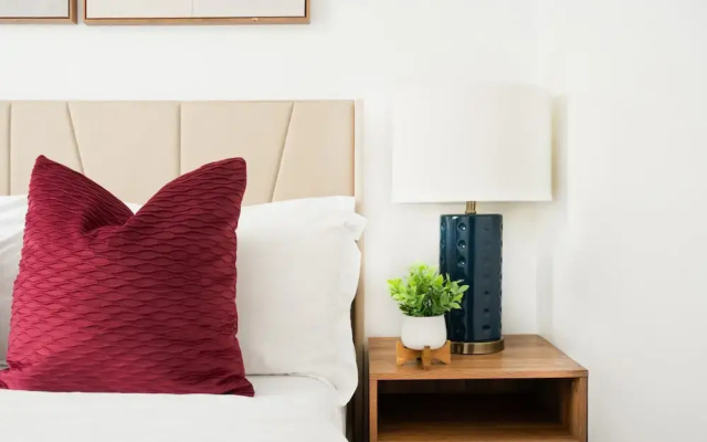 139 West Village Apt