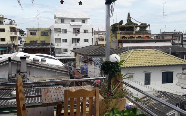 Jenny Hostel HuaHin