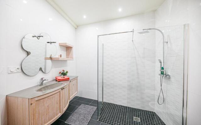 BAMBOO PLAGE AP4220 by Riviera Holiday Homes