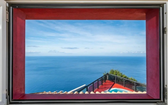 Ocean Panorama House by Homie
