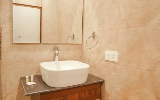Tapovan Resorts