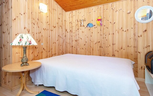 8 Person Holiday Home in Grenaa