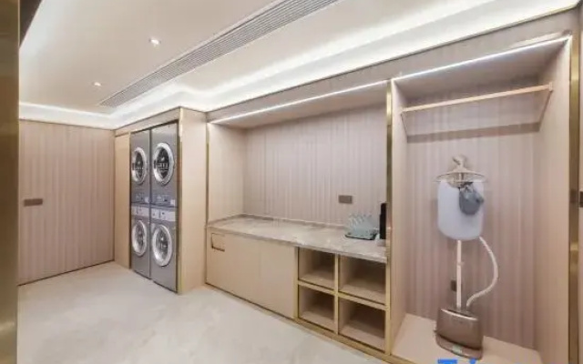 HanTing Hotel (Nanzhang Station Shuijing Avenue)