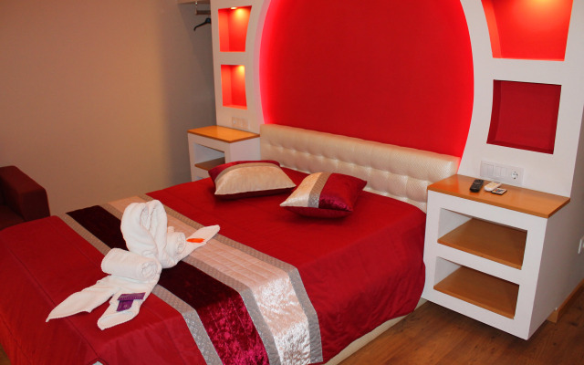 Monte Carlo Love Porto Guesthouse