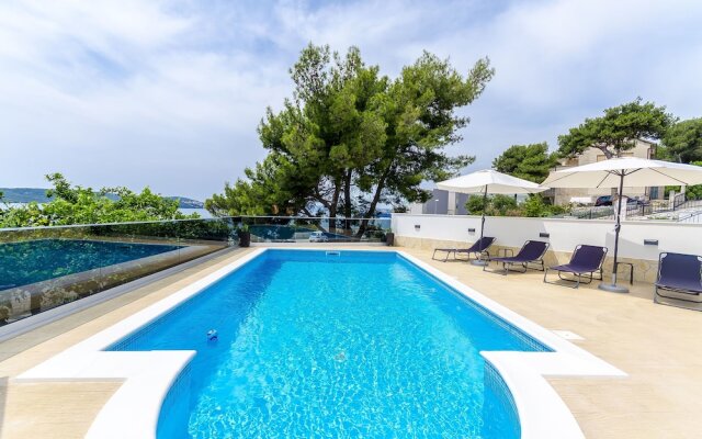 Apartments Edita