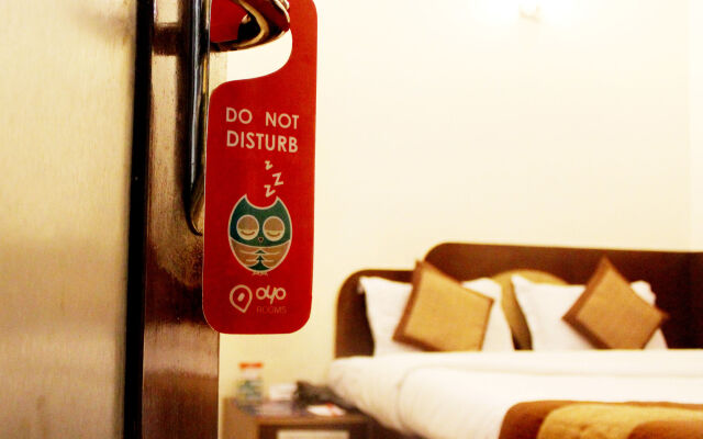 OYO 528 Hotel Neptune Residency