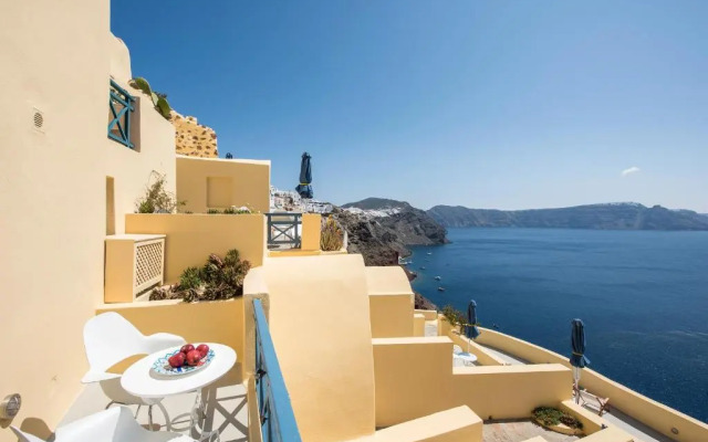 Zoe Aegeas Traditional Houses