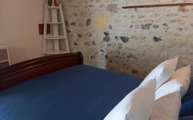 La charentaise ch d'h¿tes ,Studio