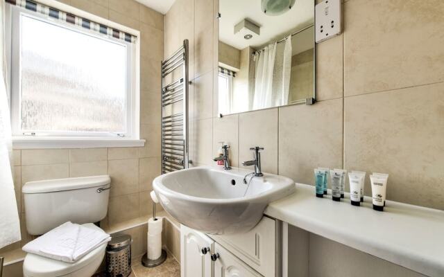 Spacious 2bed Close to City Centre