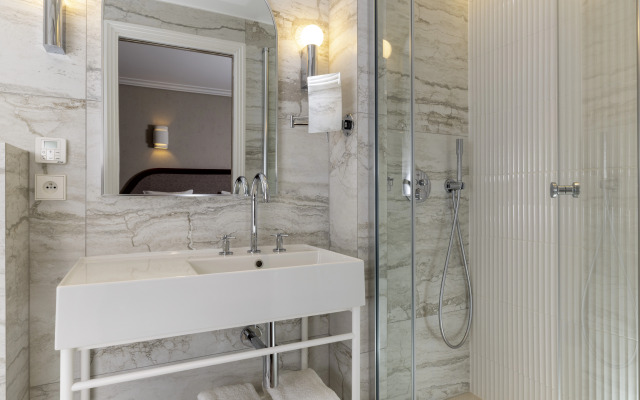 Hotel des Carmes By Malone