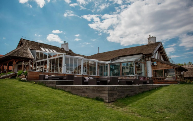 Głeboczek Vine Resort& Spa